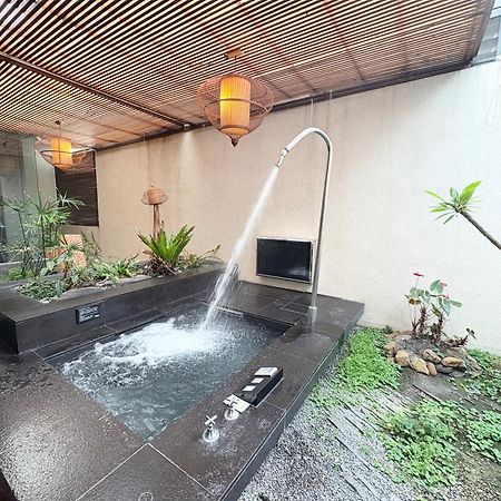 Xiadu Motel Taichung Eksteriør bilde