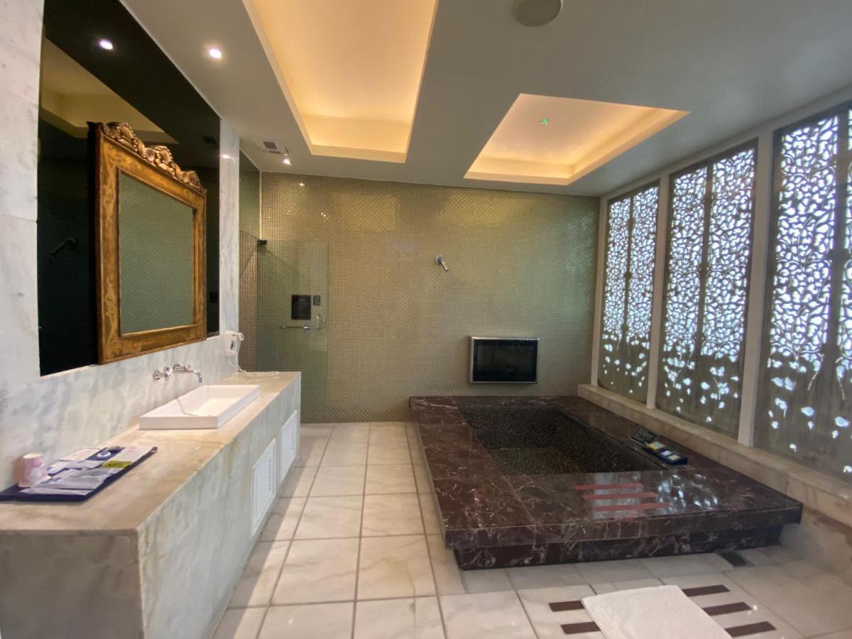 Xiadu Motel Taichung Eksteriør bilde