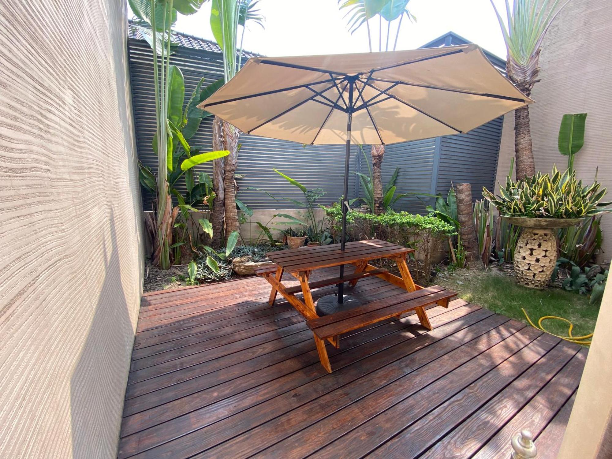 Xiadu Motel Taichung Eksteriør bilde