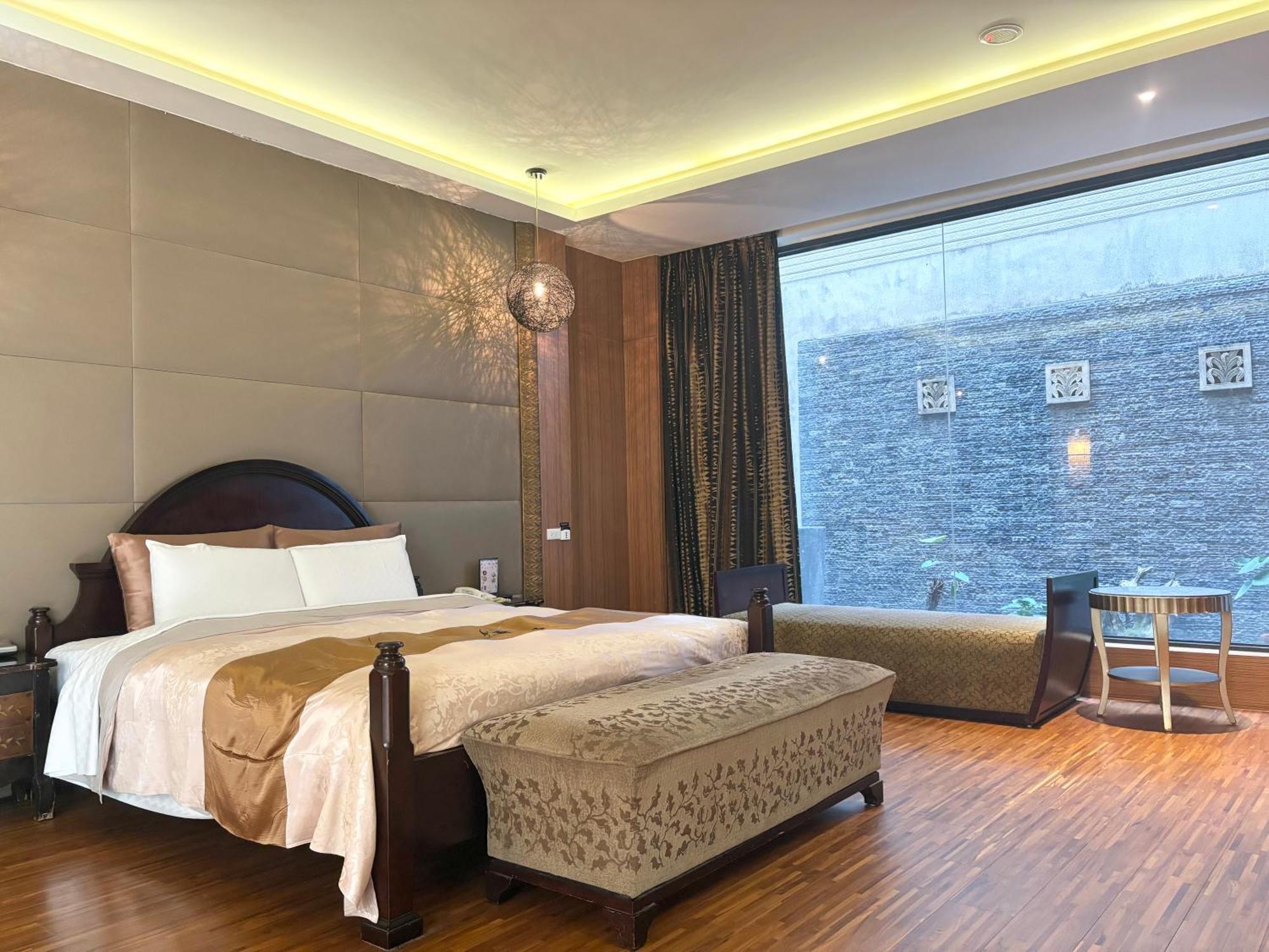 Xiadu Motel Taichung Eksteriør bilde