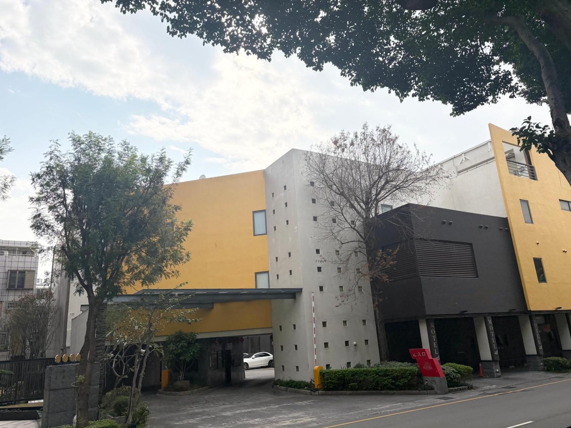 Xiadu Motel Taichung Eksteriør bilde