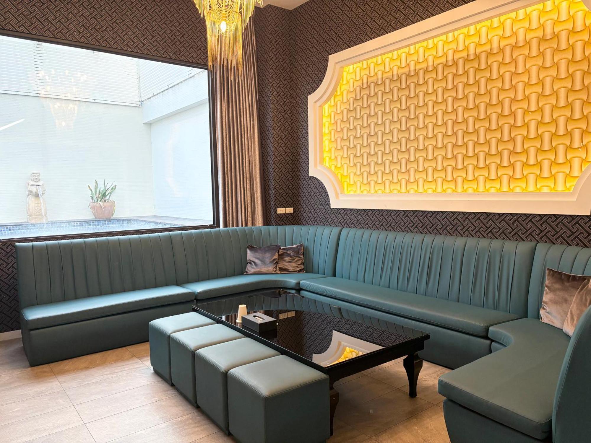 Xiadu Motel Taichung Eksteriør bilde