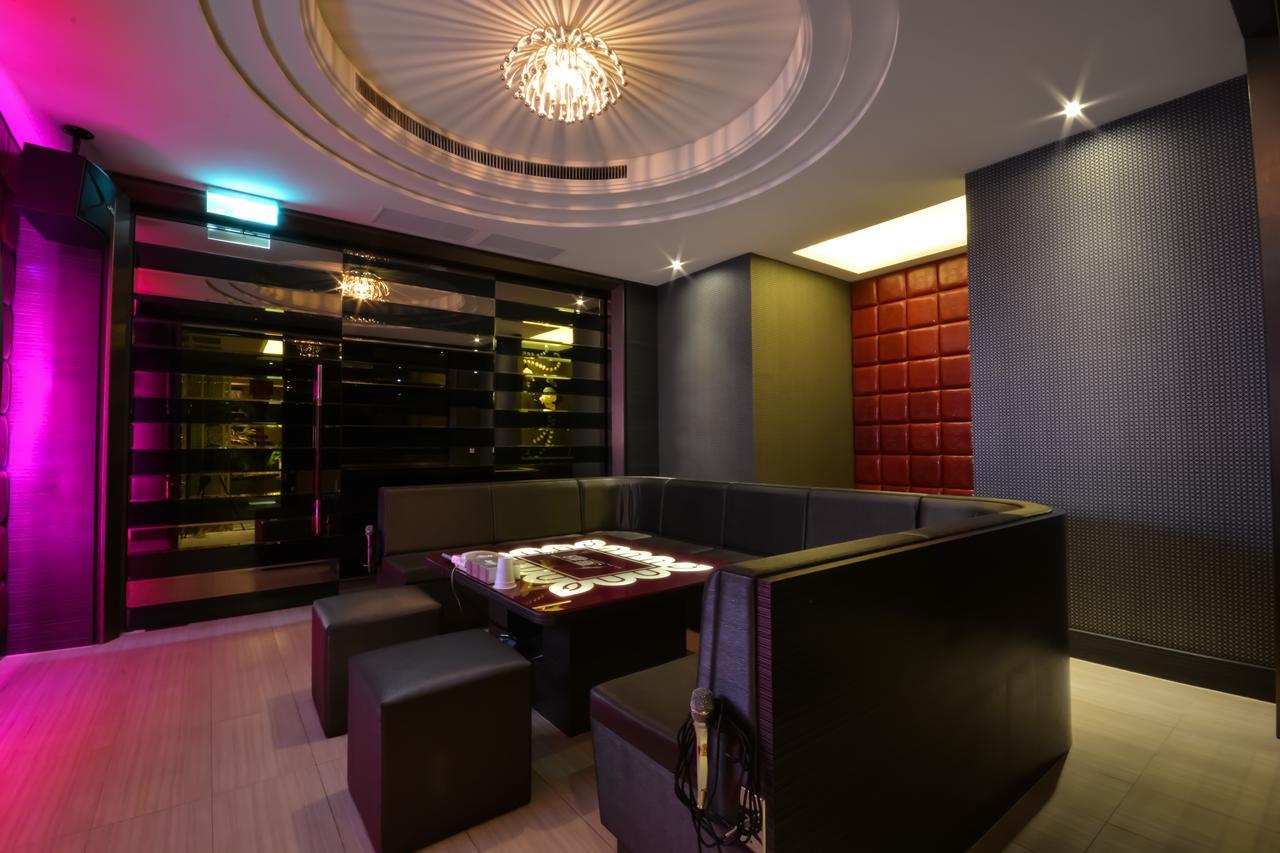 Xiadu Motel Taichung Eksteriør bilde