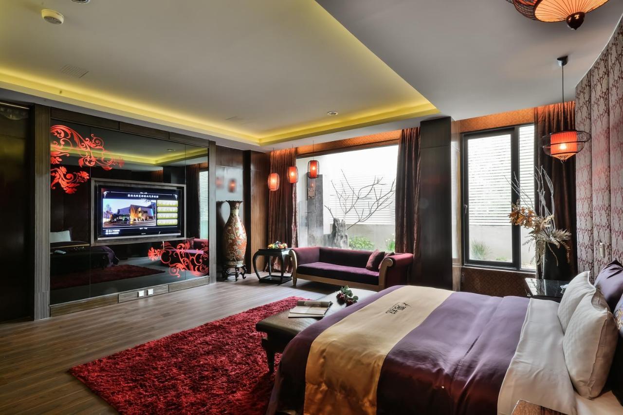 Xiadu Motel Taichung Eksteriør bilde